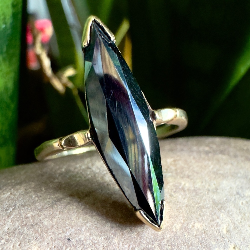 SOLD retro 10k Hematite Marquise Ring